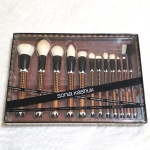 Sonia Kushuk Limited Edition 12 piece brush set.